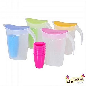 קנקן פלסטיק + 4 כוסות קנקן פלסטיק + 4 כוסות